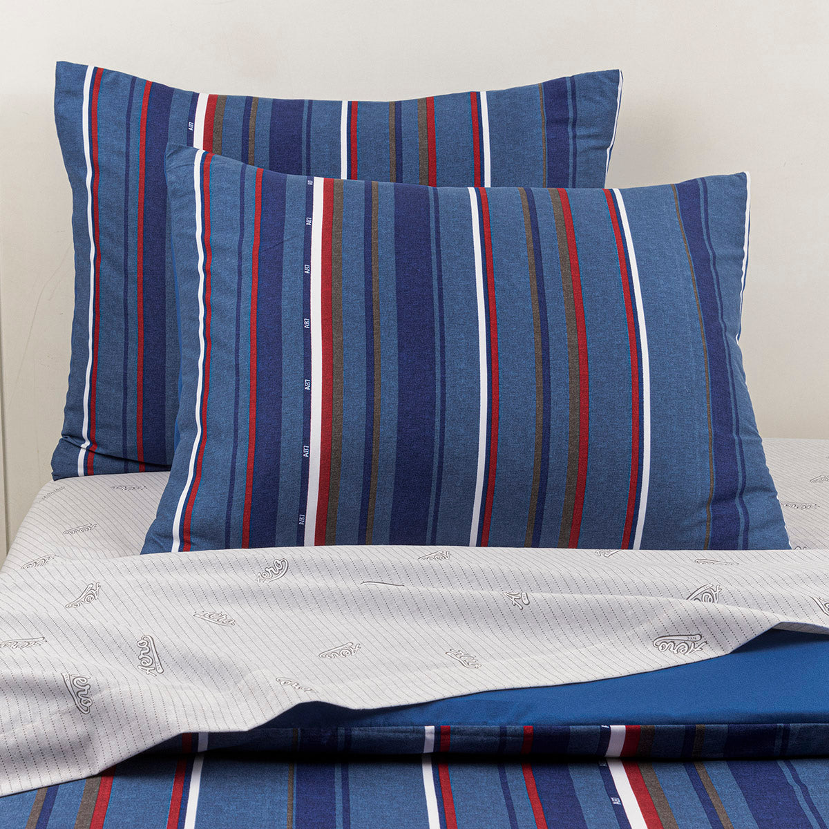 SET EDREDÓN MARTIN BLUE | AEROPOSTALE